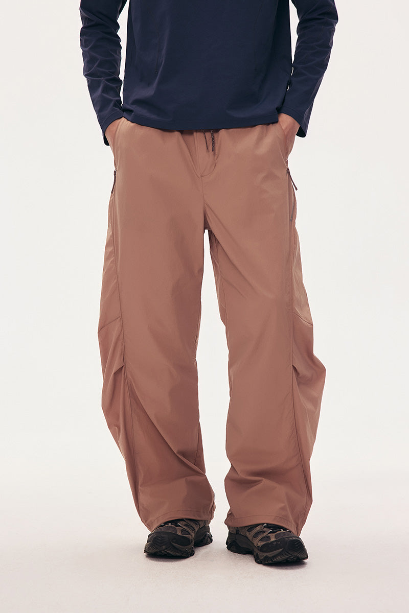 Sweat-wicking, quick-drying light stretch pants