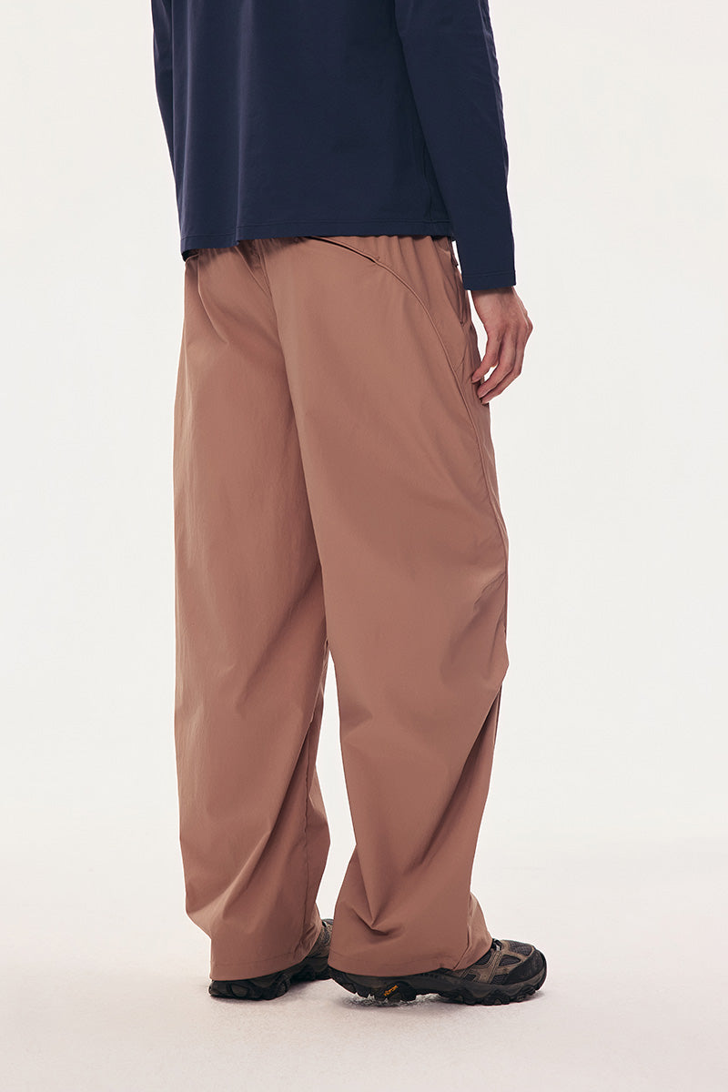 Sweat-wicking, quick-drying light stretch pants